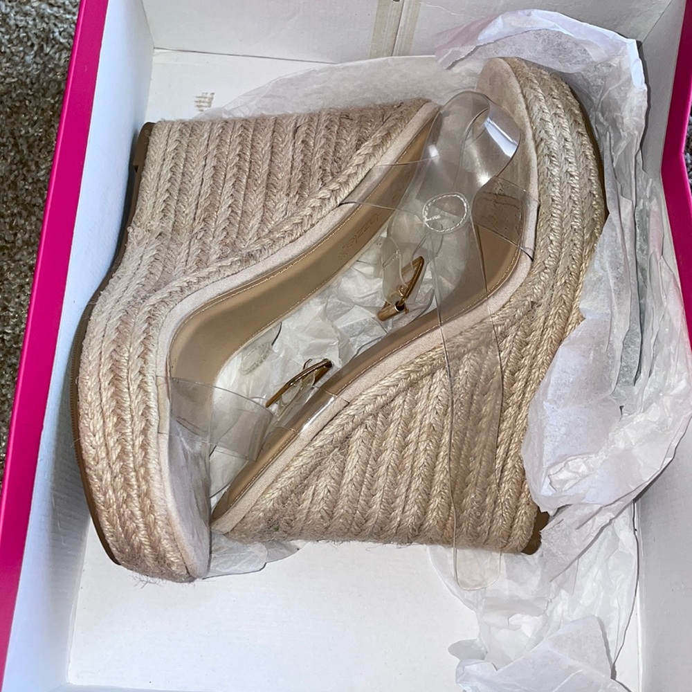 *SOLD* on Mercari Show dazzle nude wedges